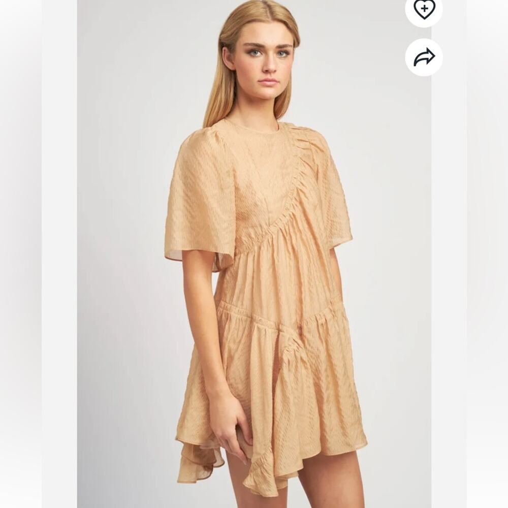 EN SAISON Dee Dee Striped Babydoll Asymmetric Tiered Mini Dress Khaki Medium NWT - Picture 3 of 10